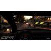 1.	Need for Speed Shift Xbox 360 – pohled z kokpitu během závodu