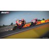PS4 MotoGP 15 – závodní motorka projíždí zatáčku během napínavého závodu.