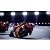 PS5 MotoGP 23 realistické motocyklové závody noční okruh rychlá jízda gamershouse.cz